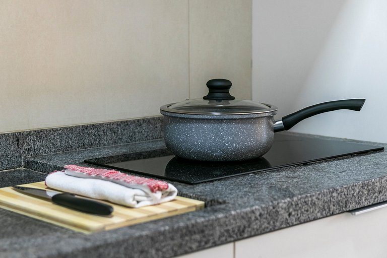 Studio Exclusivo Cama King + Piscina!