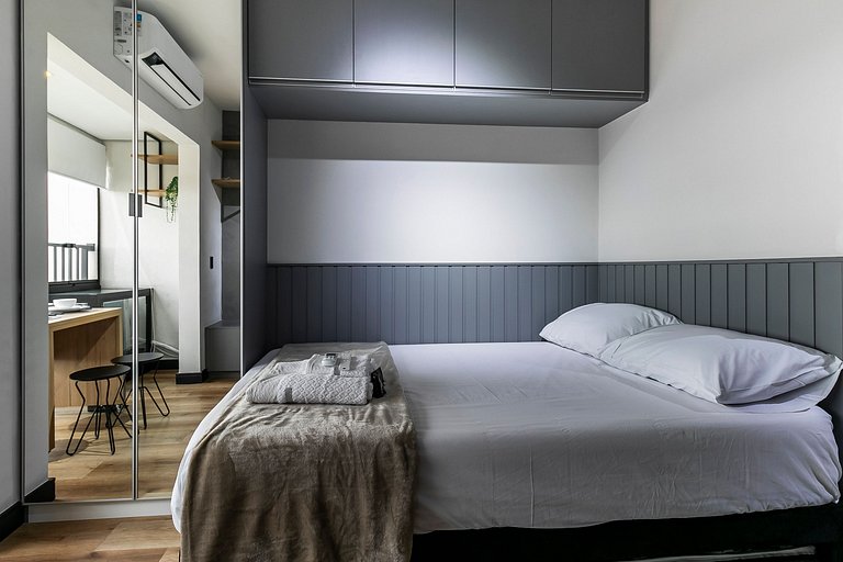 Studio Luxo e Vista Incrível + AC, Vaga e Piscina