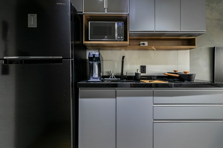 Studio Luxo e Vista Incrível + AC, Vaga e Piscina