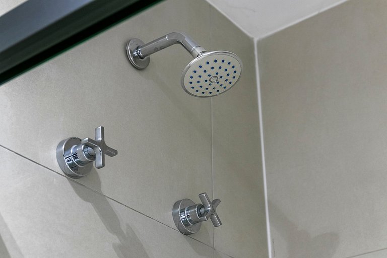 Studio Luxo e Vista Incrível + AC, Vaga e Piscina