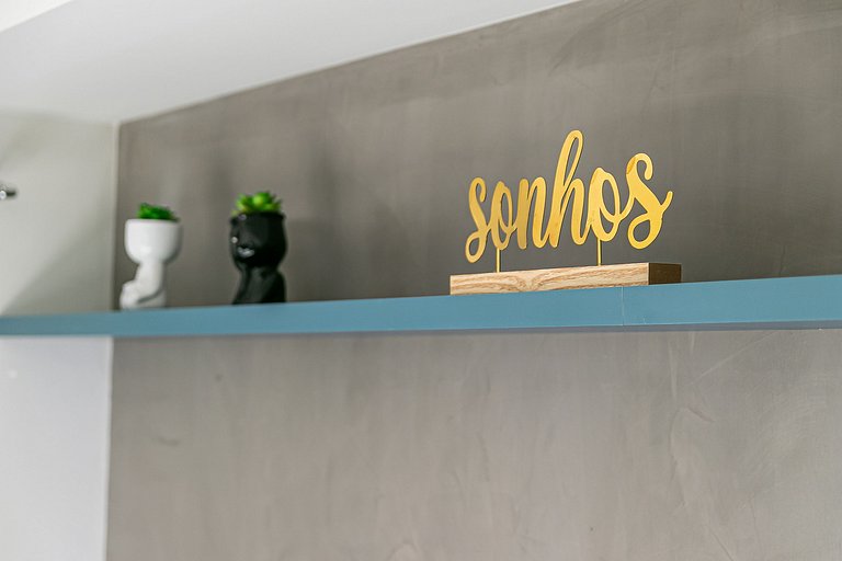 Studio c/ Ar Condicionado + Piscina e Metrô