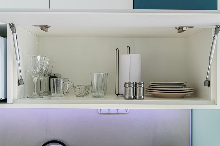 Studio c/ Ar Condicionado + Piscina e Metrô