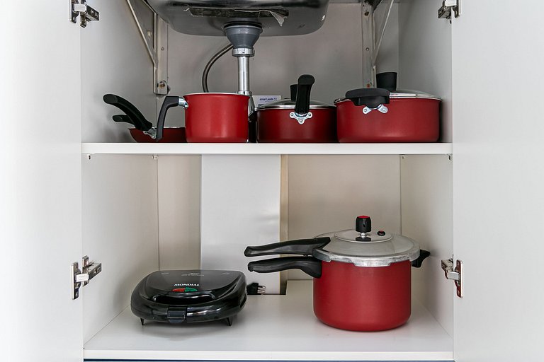 Studio c/ Ar Condicionado + Piscina e Metrô