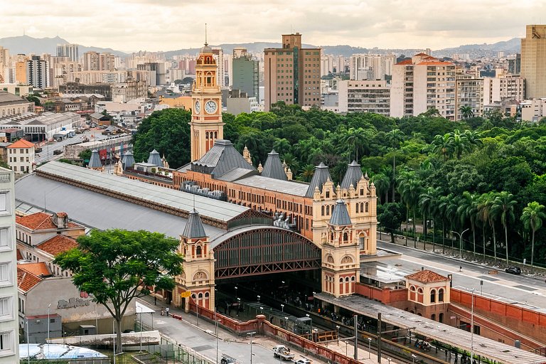 Studio c/ Ar Condicionado + Piscina e Metrô