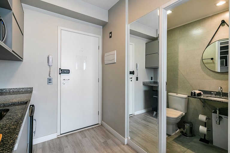 SP Luxo - Cama Queen - Andar Alto e AC