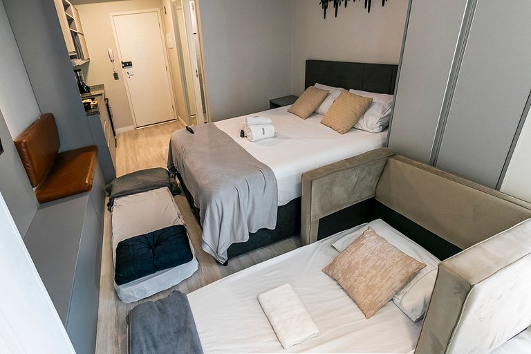 SP Luxo - Cama Queen - Andar Alto + AC e Piscina