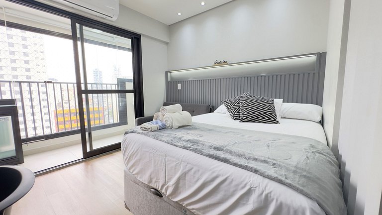 Studio Luxuoso com Vista Incrível no Centro de SP