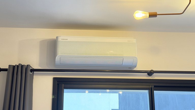 Studio Espaçoso, Metrô na Porta, Muito Conforto!