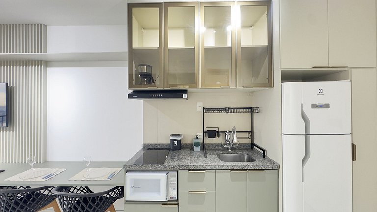 Studio Exclusivo + AC + Piscina + Metrô + Vaga