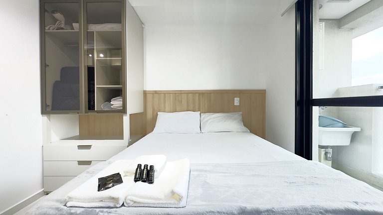 Studio Exclusivo + AC + Piscina + Metrô + Vaga