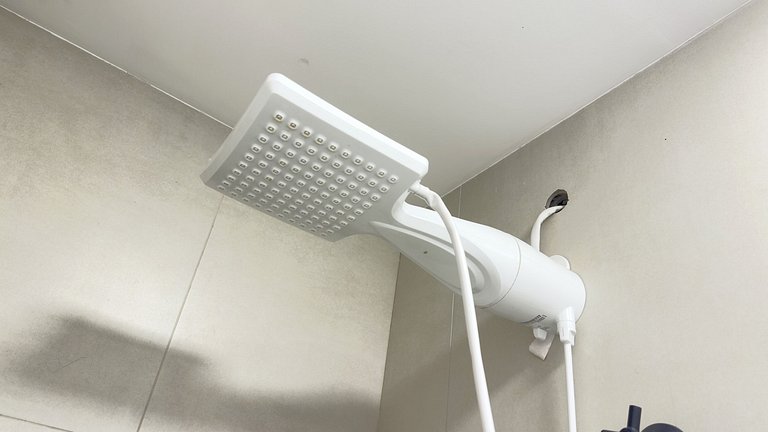 Pé na Estação - Studio na Luz - Prédio Completo!