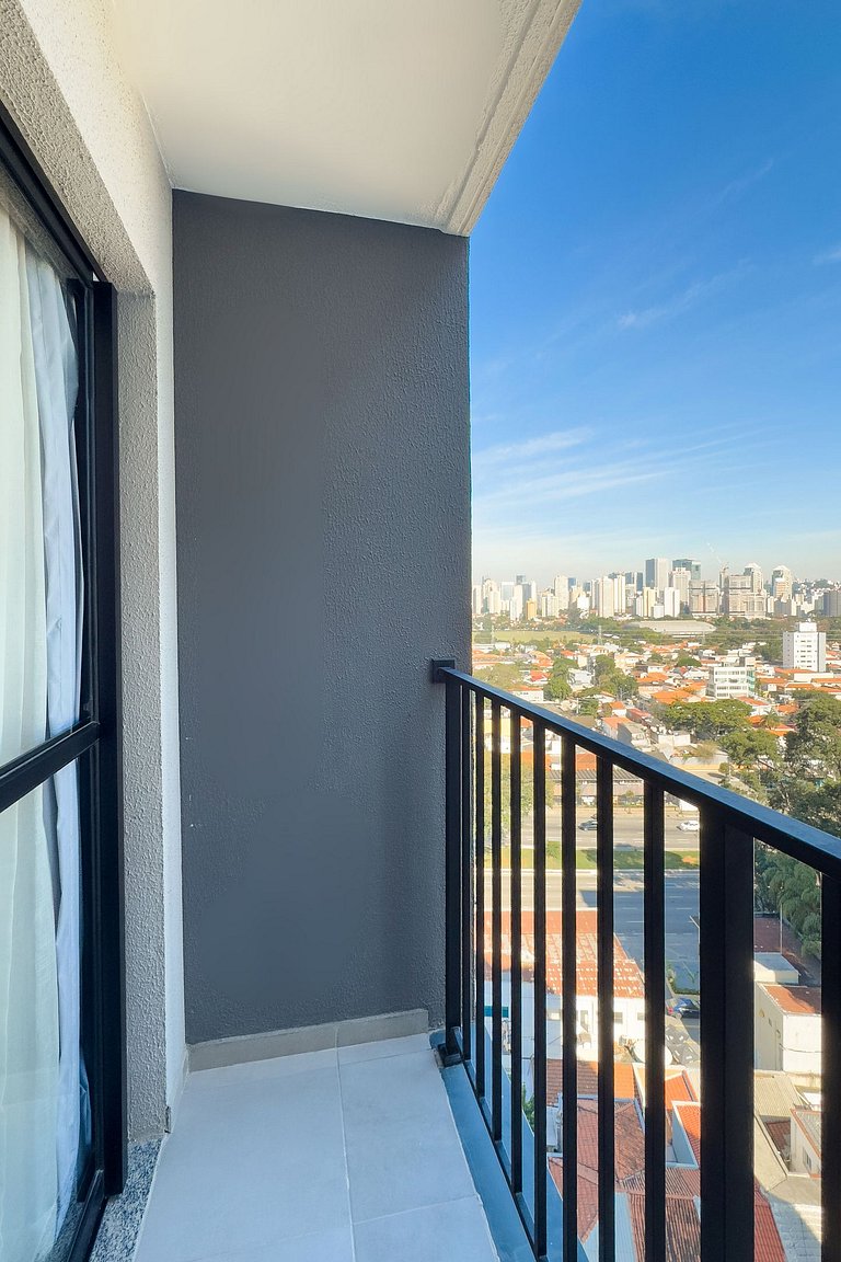 Luxo na Faria Lima + AC, Academia e Piscina