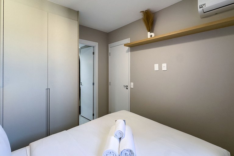 Luxo na Faria Lima + AC, Academia e Piscina
