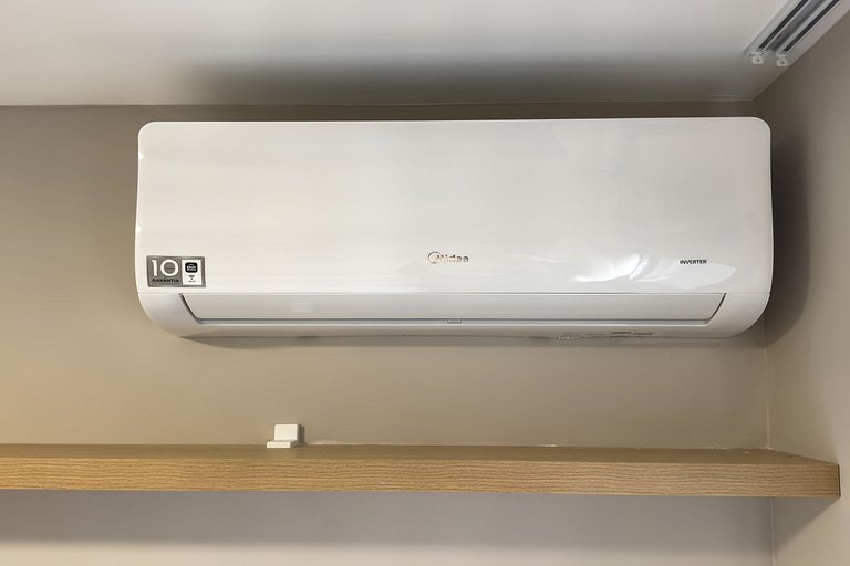 Luxo na Faria Lima + AC, Academia e Piscina