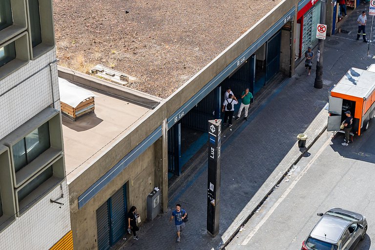 Studio Elegante - Frente ao Metrô + Vaga
