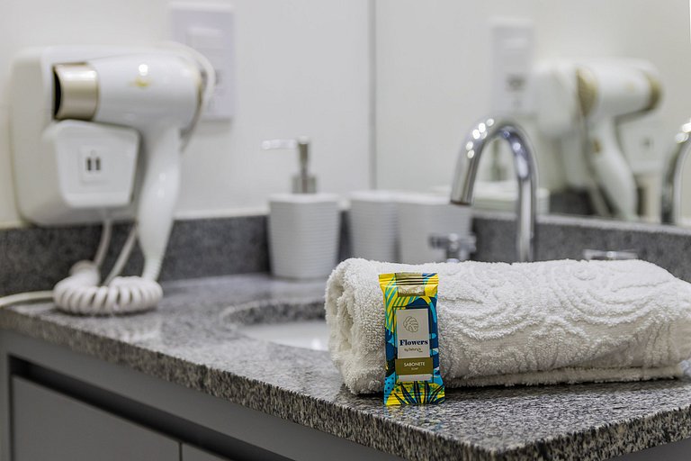 Studio Alto Nível c/ Vista no Centro de SP + Vaga