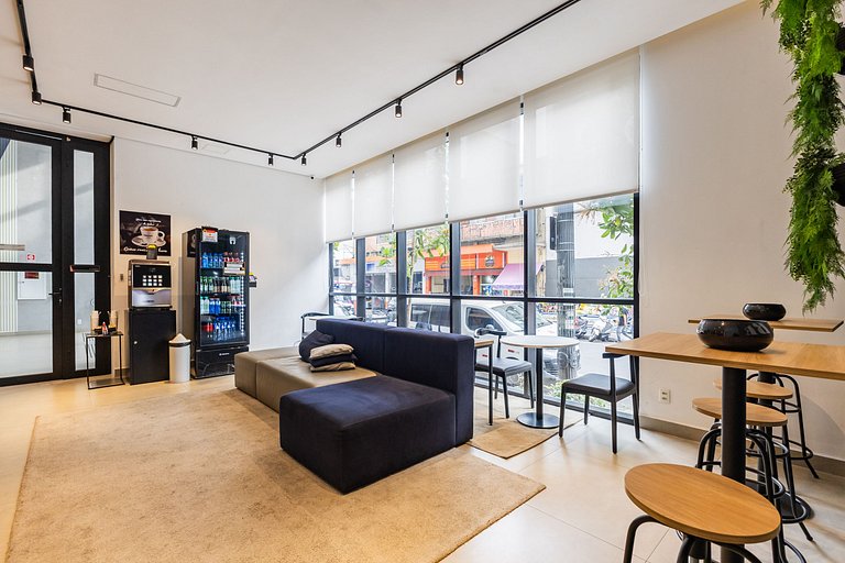 Studio p/ 4 pessoas + Vaga, Piscina e Coworking