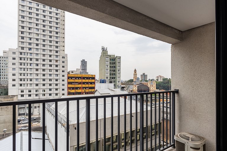 Studio Frente ao Metrô