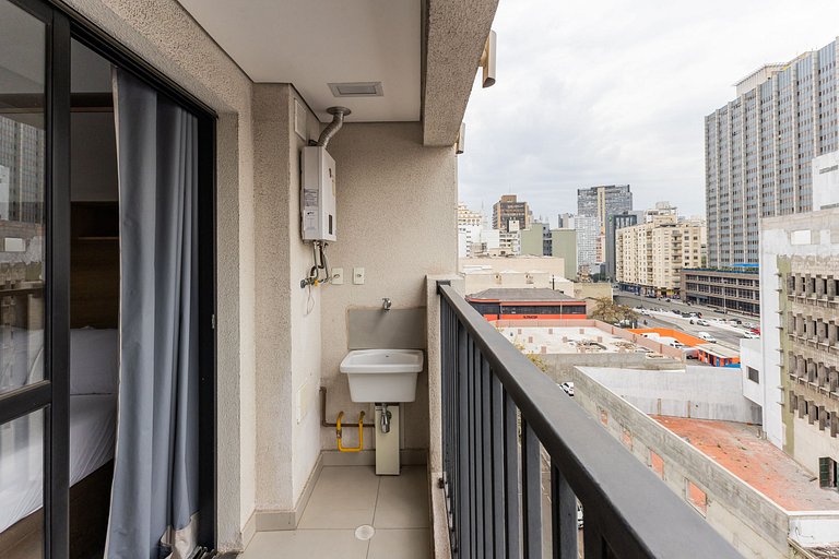 Studio Frente ao Metrô