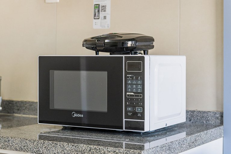 Studio Calmo no Centro + Cond. Completo!