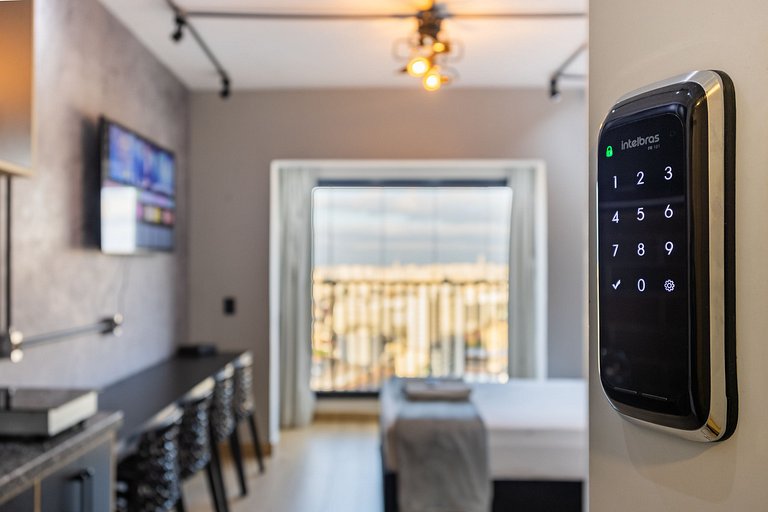 Studio Industrial Moderno + AC e Piscina!