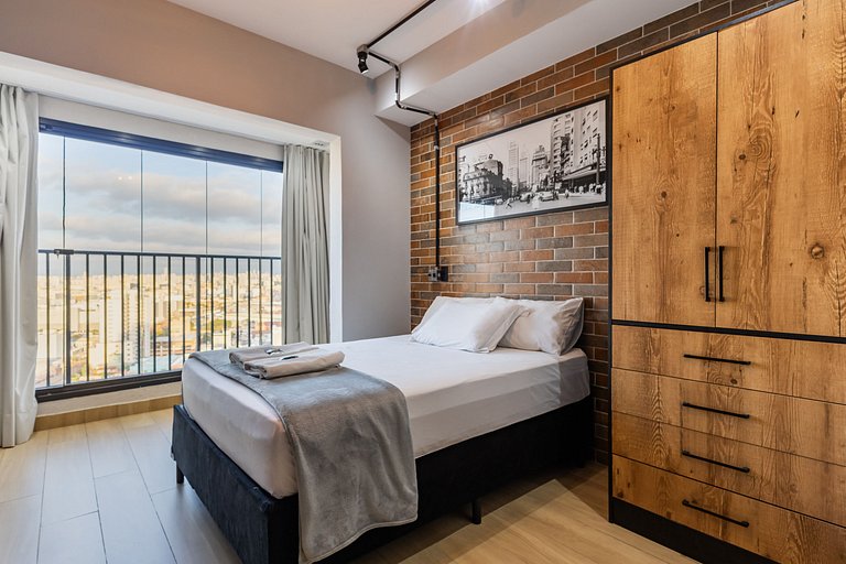 Studio Industrial Moderno + AC e Piscina!