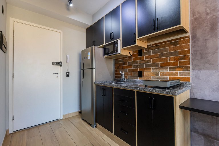 Studio Industrial Moderno + AC, Vaga e Piscina!