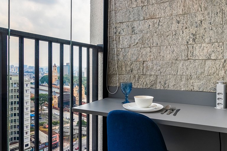 Studio Cama Queen 16º andar + AC, Piscina e Metrô