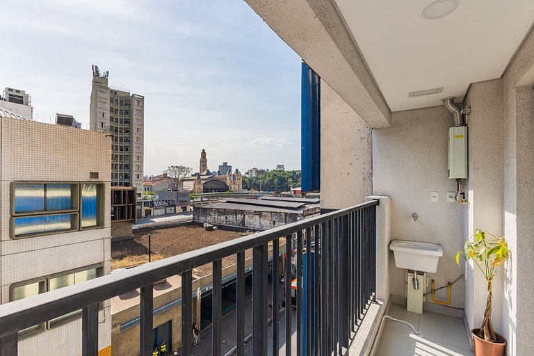 Studio amplo com 2 camas de casal – 20m do Metrô