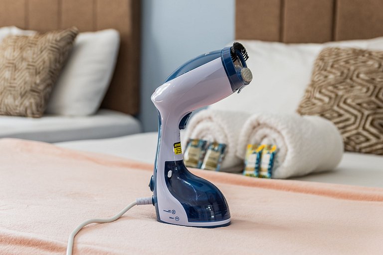 Studio amplo com 2 camas de casal – 20m do Metrô