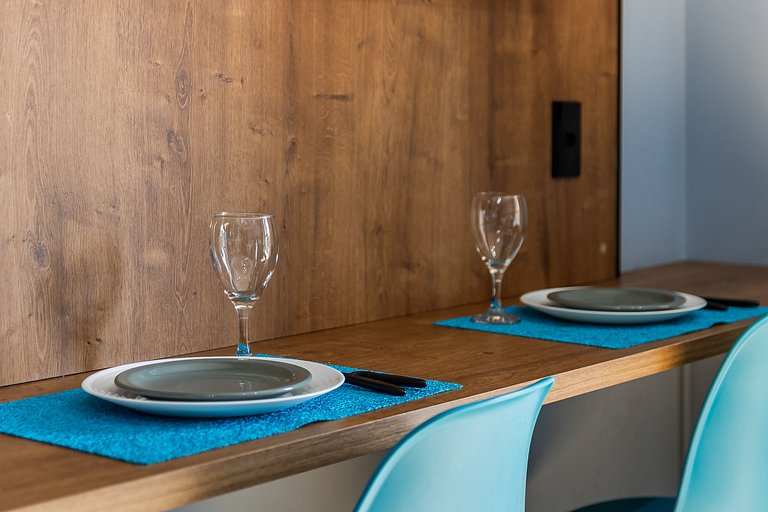 Studio amplo com 2 camas de casal – 20m do Metrô