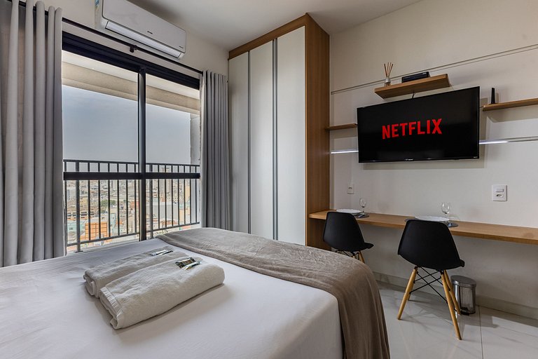 Studio Calmo no Topo de SP + AC + Piscina