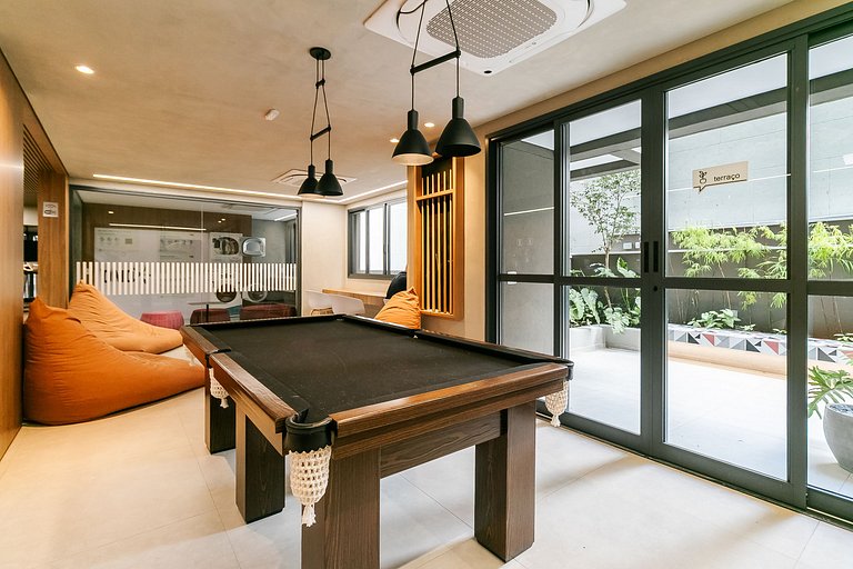 Pamplona no Hype da Paulista - AC, Piscina e Metrô