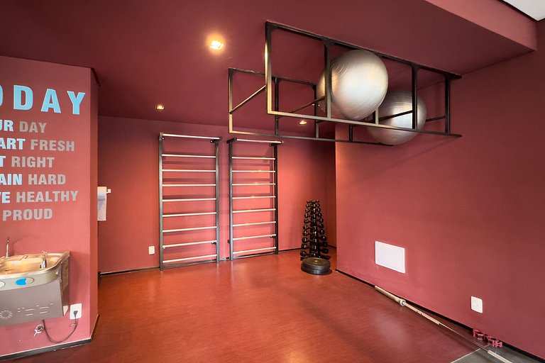 Luxo na Faria Lima + AC, Academia e Piscina