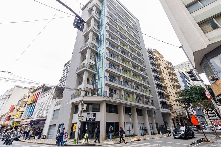 Terraço República - 300 metros do metrô República - Sou Hous